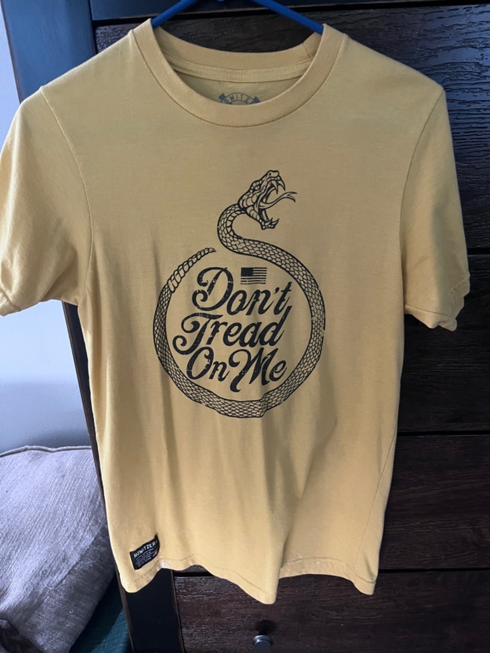 Shirts - Picture 15 of 16
